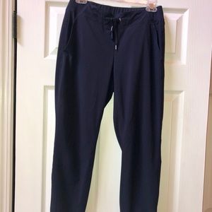 Athleta navy blue Midtown trousers size 4